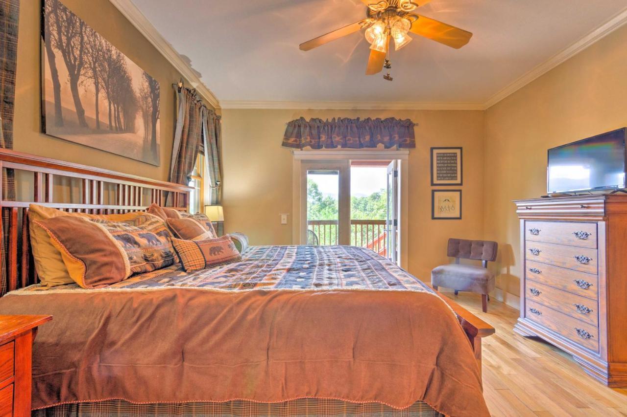 Holiday home Beautiful Bryson With Hot Tub And Mtn Views! Bryson City